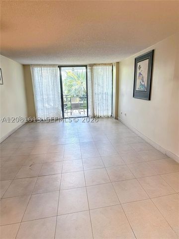 100 Ocean Lane Dr 303, Key Biscayne, FL 33149
