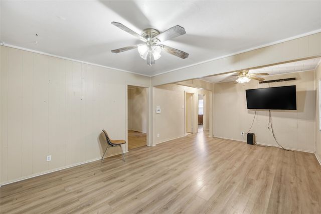 806 Hamilton Drive, Gholson, TX 76705