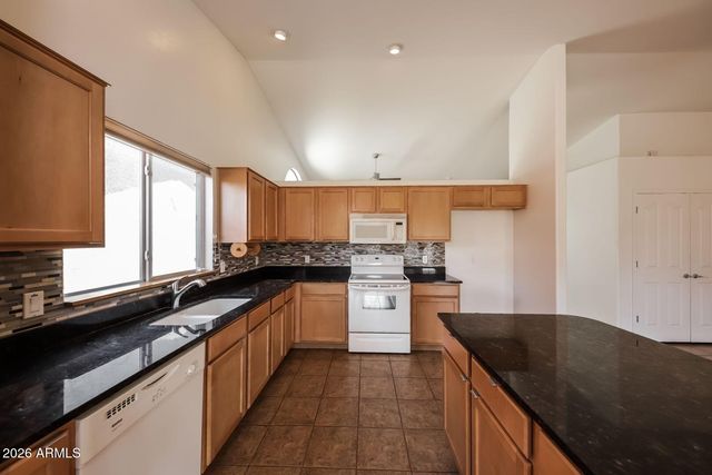 5716 S 30TH Lane, Phoenix, AZ 85041