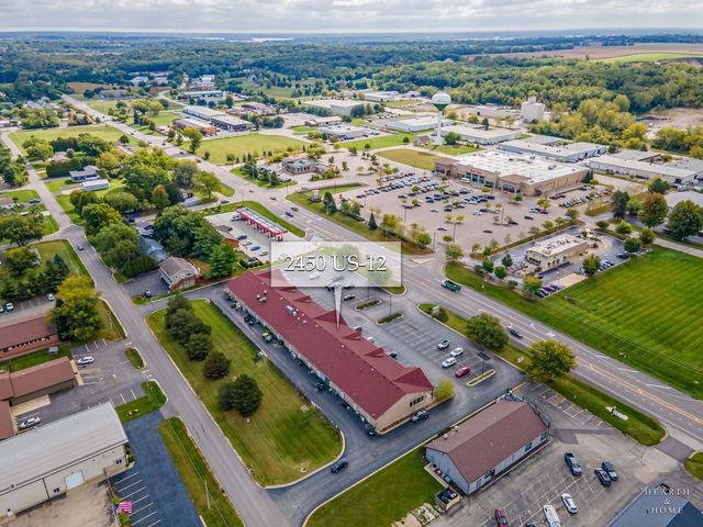 2450 N US Highway 12 H, Spring Grove, IL 60081