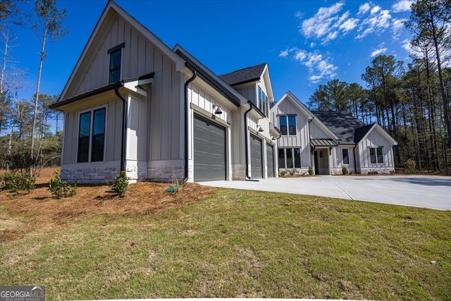 116 Heights Avenue, Forsyth, GA 31029