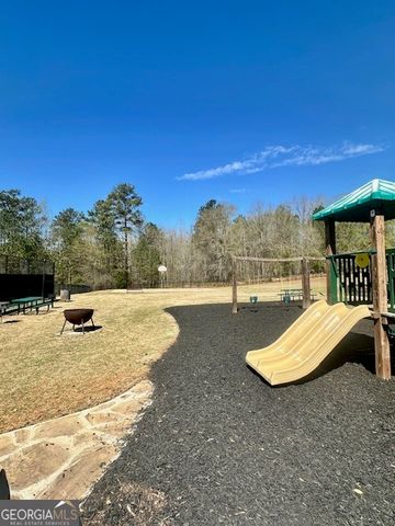 116 Heights Avenue, Forsyth, GA 31029