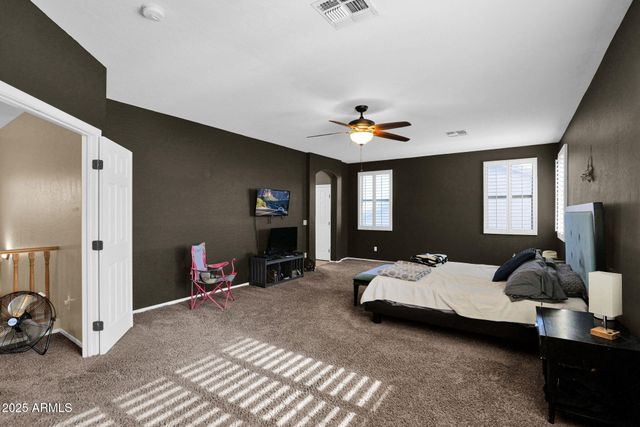 8021 W DONALD Drive, Peoria, AZ 85383