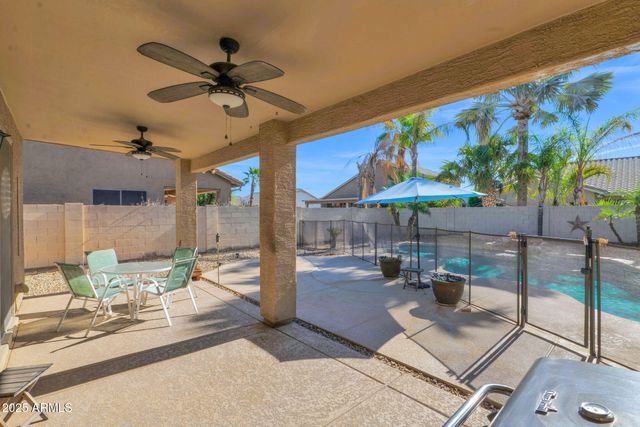 8021 W DONALD Drive, Peoria, AZ 85383