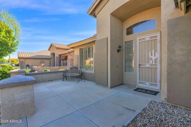 8021 W DONALD Drive, Peoria, AZ 85383