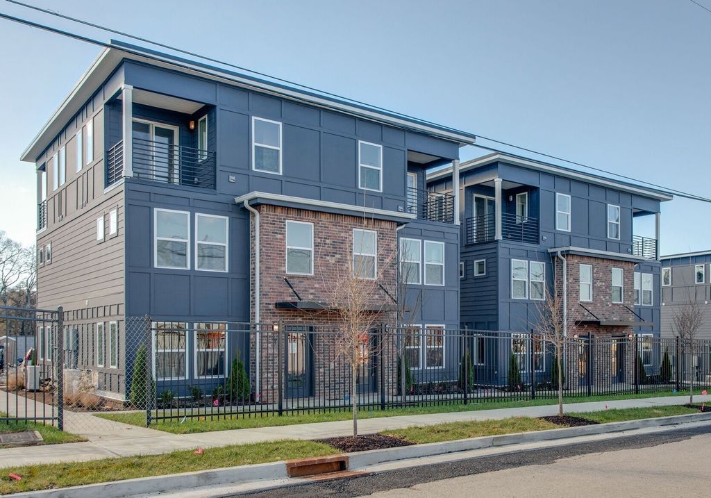 102 Duke St Apt 17, Nashville, TN 37207