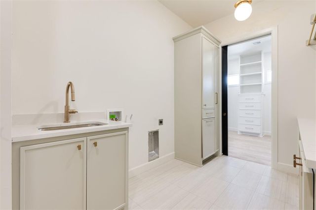 13413 Creek Pointe Lane, Oklahoma City, OK 73131