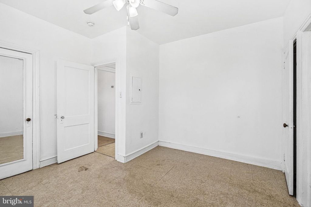 5452 ANGORA TER, Philadelphia, PA 19143