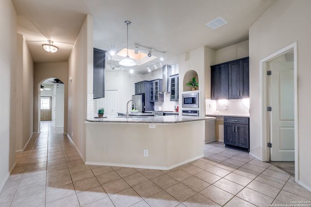 2710 Trinity Rdg, San Antonio, TX 78261