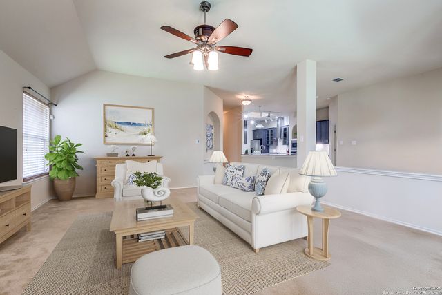 2710 Trinity Rdg, San Antonio, TX 78261