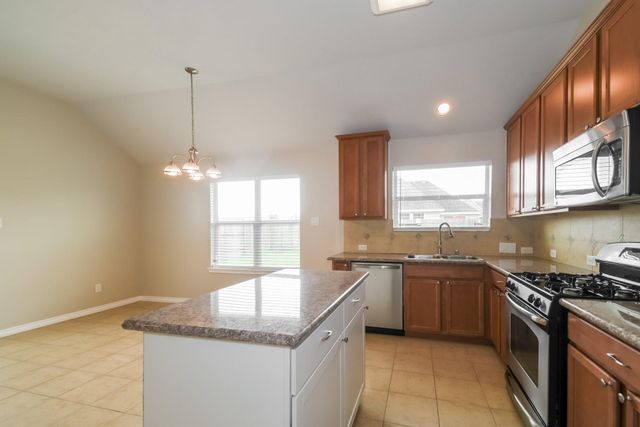 4814 Emerald Bay Circle, Baytown, TX 77523