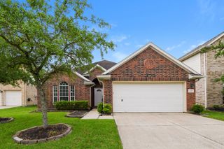 4814 Emerald Bay Circle, Baytown, TX 77523