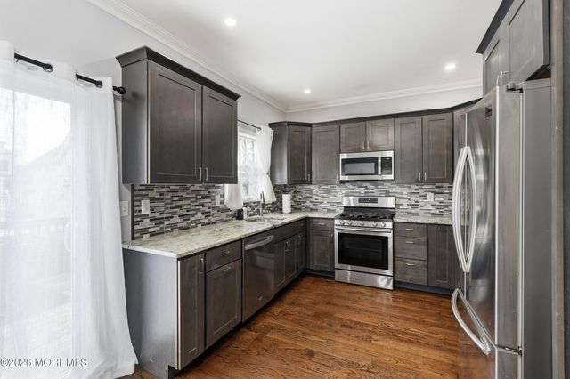34 North Street, Highlands, NJ 07732