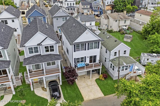 34 North Street, Highlands, NJ 07732