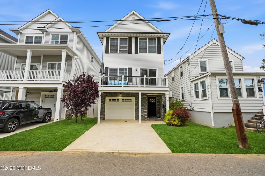 34 North Street, Highlands, NJ 07732