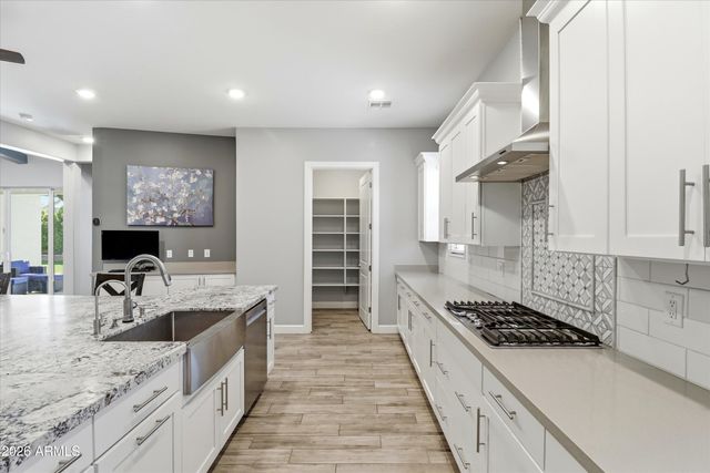 21093 E WATFORD Drive, Queen Creek, AZ 85142