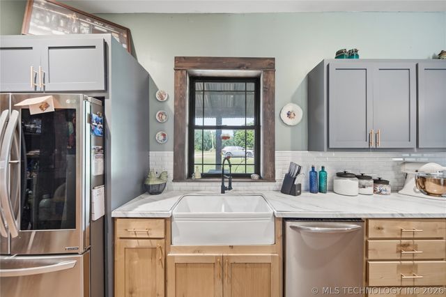 1801 E 121st Street North, Skiatook, OK 74070