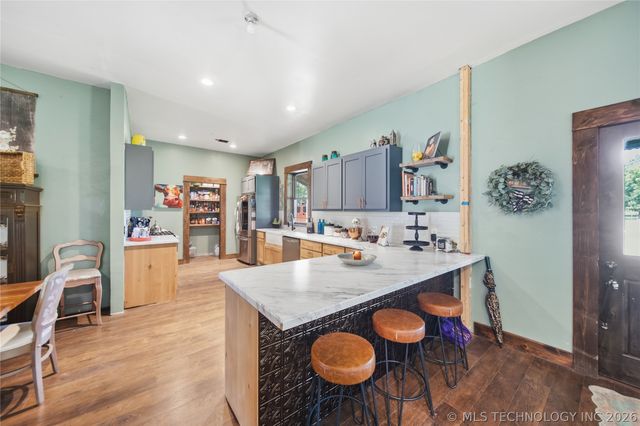 1801 E 121st Street North, Skiatook, OK 74070