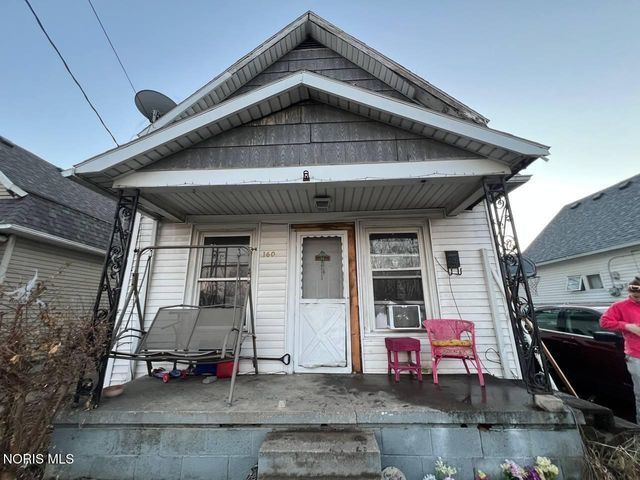 160 Dearborn Avenue, Toledo, OH 43605