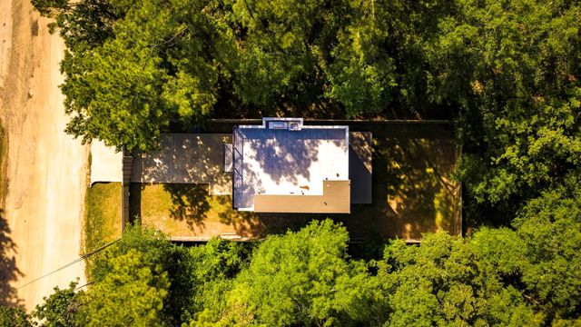 107 Cloverdale, Livingston, TX 77351