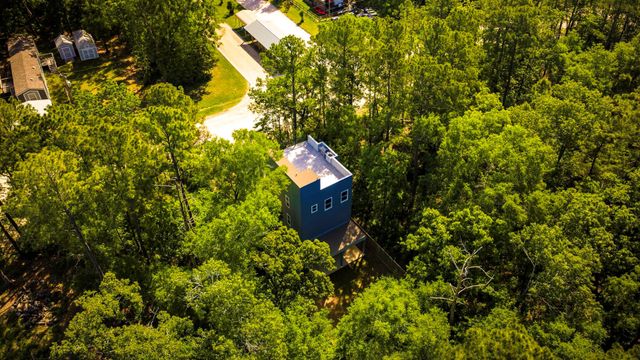 107 Cloverdale, Livingston, TX 77351