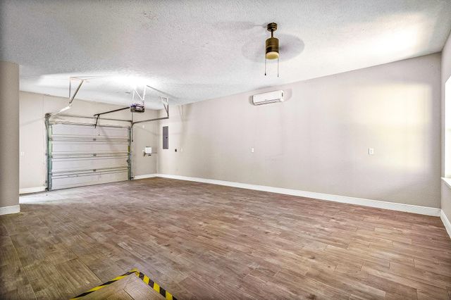 107 Cloverdale, Livingston, TX 77351