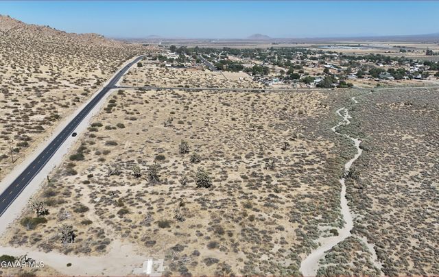 E Ave Q, Palmdale, CA 93591