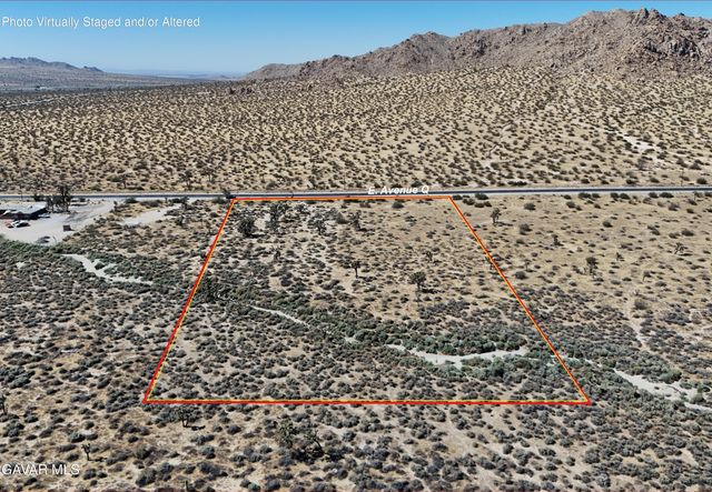 E Ave Q, Palmdale, CA 93591
