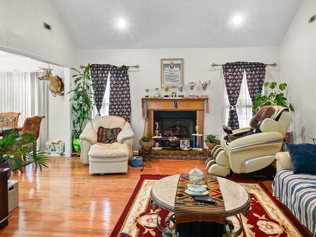 155 BRENTWOOD Drive, Demorest, GA 30535