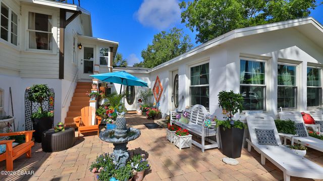 318 Riverside Drive, Holly Hill, FL 32117