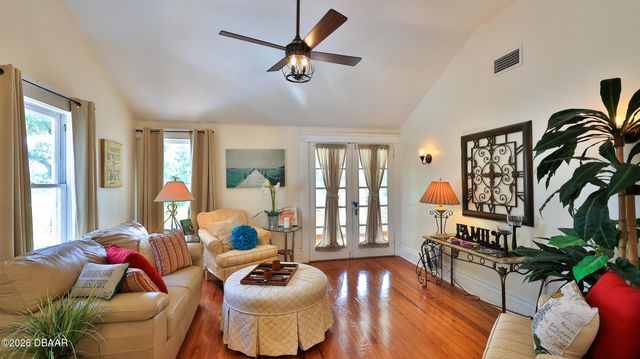 318 Riverside Drive, Holly Hill, FL 32117
