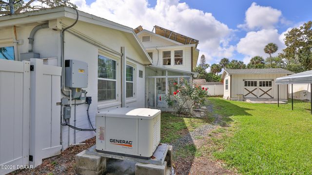 318 Riverside Drive, Holly Hill, FL 32117