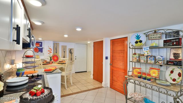 318 Riverside Drive, Holly Hill, FL 32117