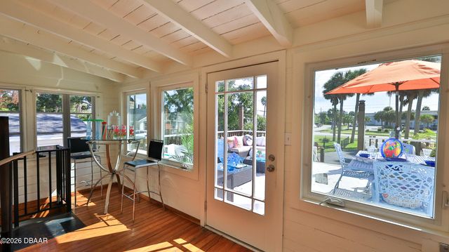 318 Riverside Drive, Holly Hill, FL 32117