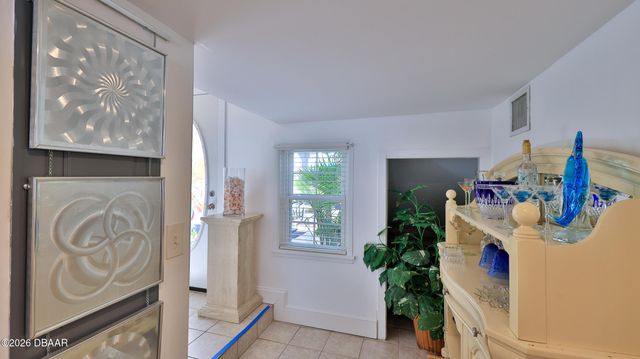 318 Riverside Drive, Holly Hill, FL 32117