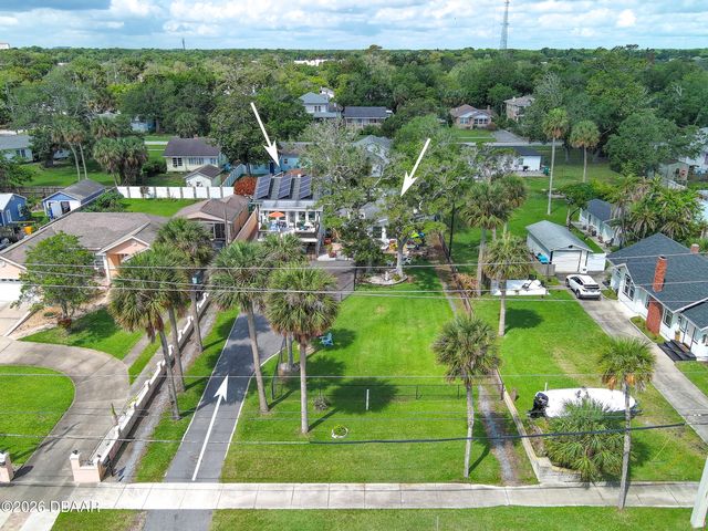 318 Riverside Drive, Holly Hill, FL 32117
