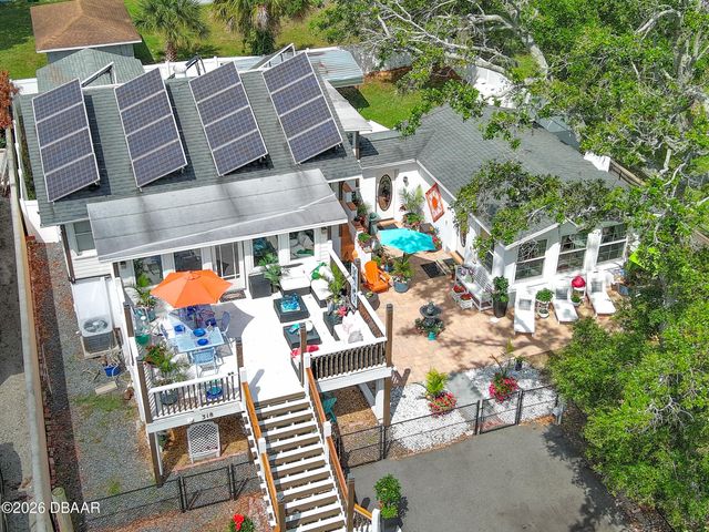 318 Riverside Drive, Holly Hill, FL 32117
