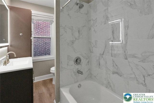 2020 Washington Boulevard, Wilson Boro, PA 18042