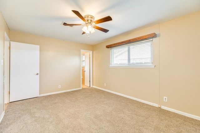 117 Talisman Street, Lake Jackson, TX 77566