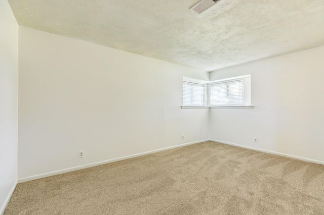 117 Talisman Street, Lake Jackson, TX 77566