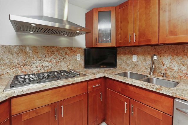 2030 S Ocean Dr 727, Hallandale Beach, FL 33009