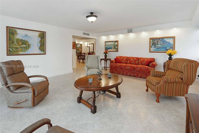 2030 S Ocean Dr 727, Hallandale Beach, FL 33009