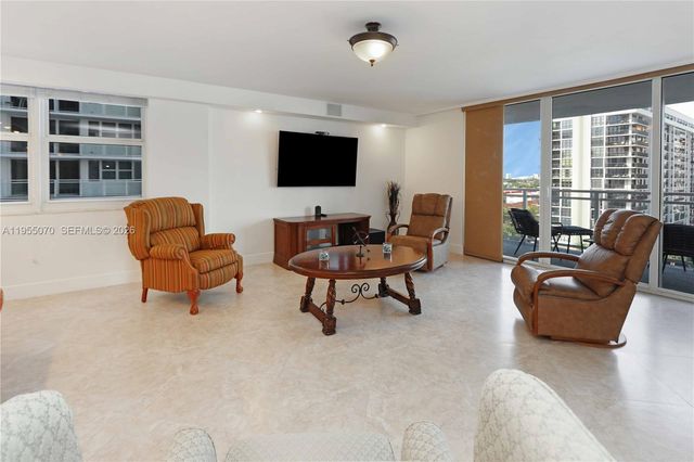 2030 S Ocean Dr 727, Hallandale Beach, FL 33009
