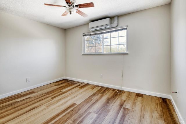 840 Sprucewood Ct, Petaluma, CA 94954