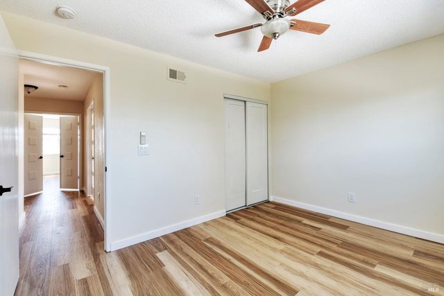 840 Sprucewood Ct, Petaluma, CA 94954