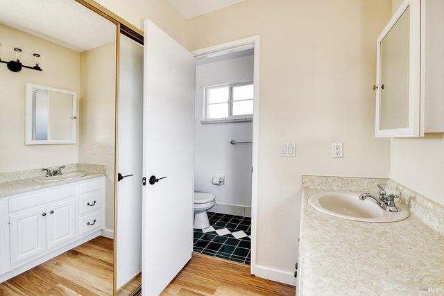 840 Sprucewood Ct, Petaluma, CA 94954