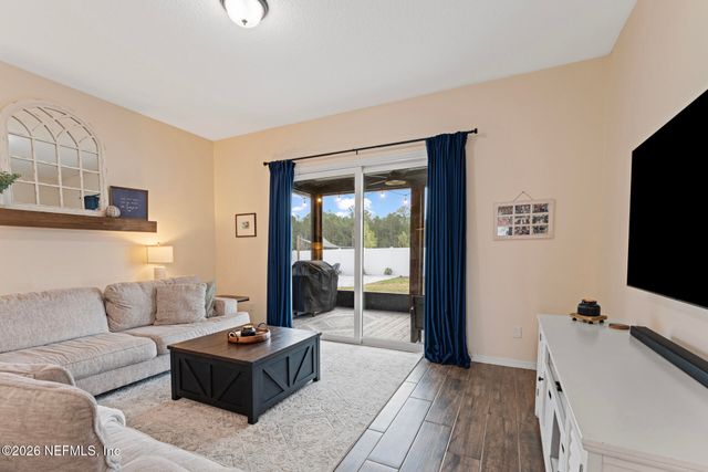 86645 LAZY LAKE Circle, Yulee, FL 32097