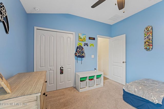 86645 LAZY LAKE Circle, Yulee, FL 32097