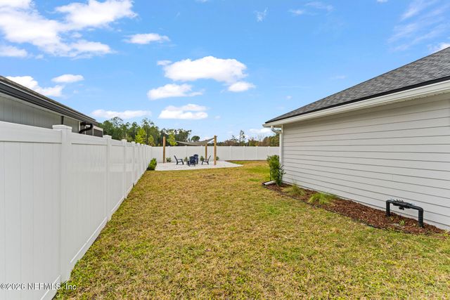 86645 LAZY LAKE Circle, Yulee, FL 32097