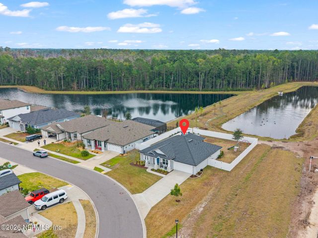 86645 LAZY LAKE Circle, Yulee, FL 32097